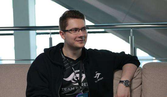 迫使其回传 迫使其回传